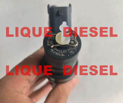 Inyector de combustible BOSCH 0445110740 0 445 110 740 0445110519 0 445 110 519 para el A4000700187 4000700187 proveedor